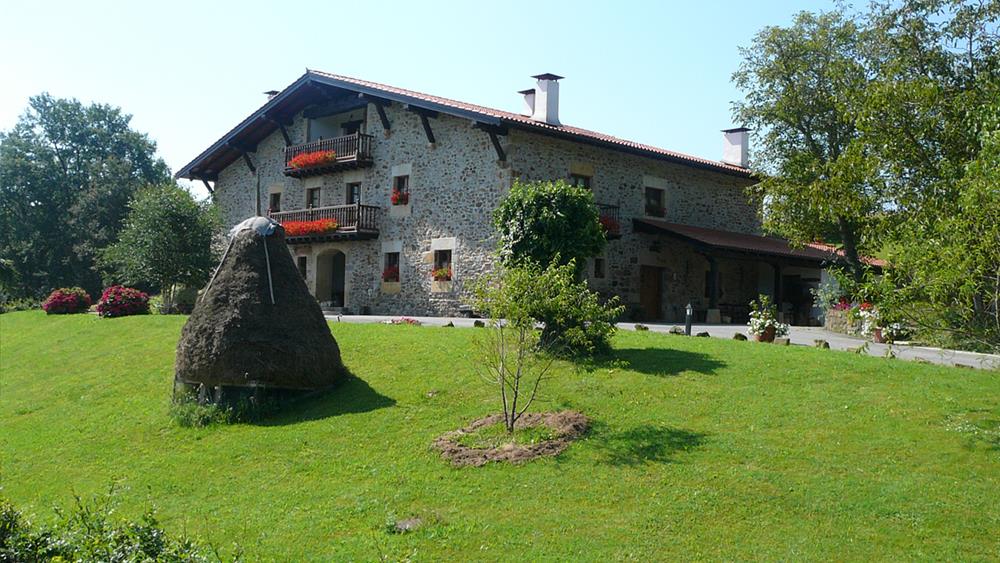 Casa Rural Oiharte Agroturismo — foto 1 de 5