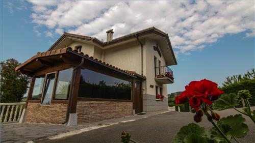fatxada 3 nekazalturismoa tolare berri Gipuzkoan