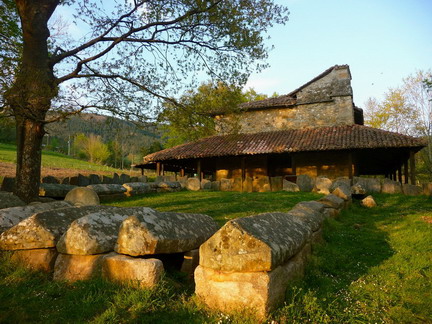 Necropolis y Ermita de Argineta